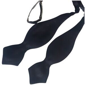 Vintage Arrow Cravat Black Bow Tie, Original Adjusto, 13 - 16 inches